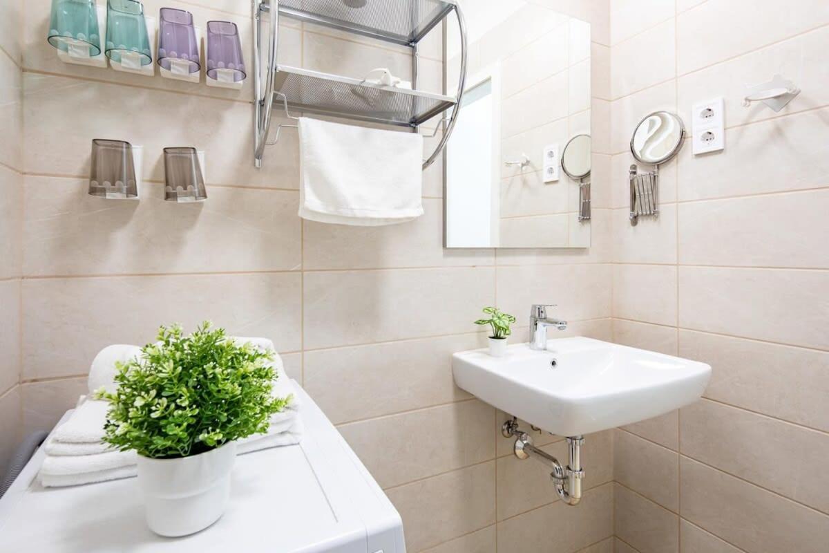 Appartamento Free Parking - Balcony - Sunny - New Budapest Esterno foto